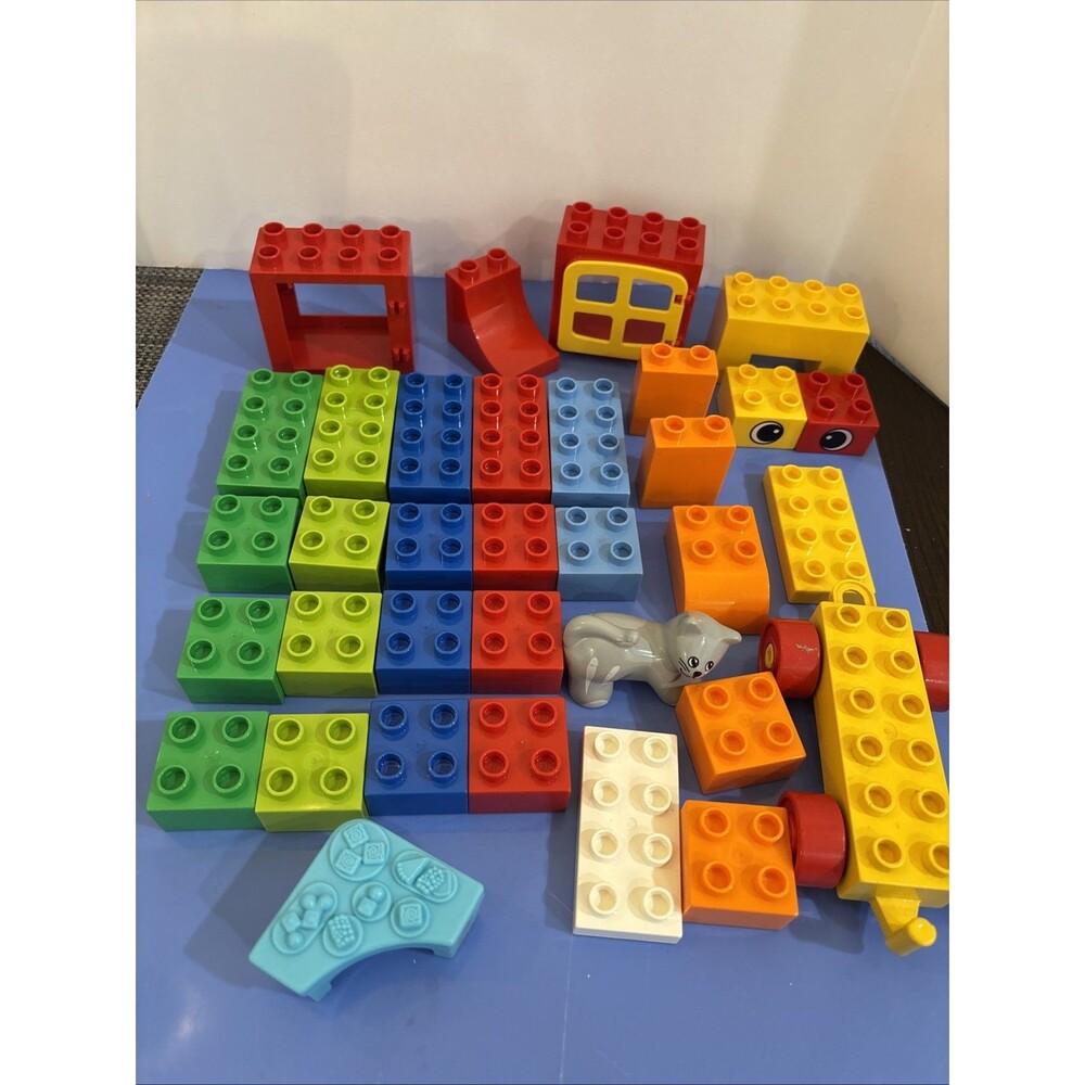 Lego Duplo 34 Bricks Bulk Lot Kitty Wheels Assorted Kids Brick Play Colors Set